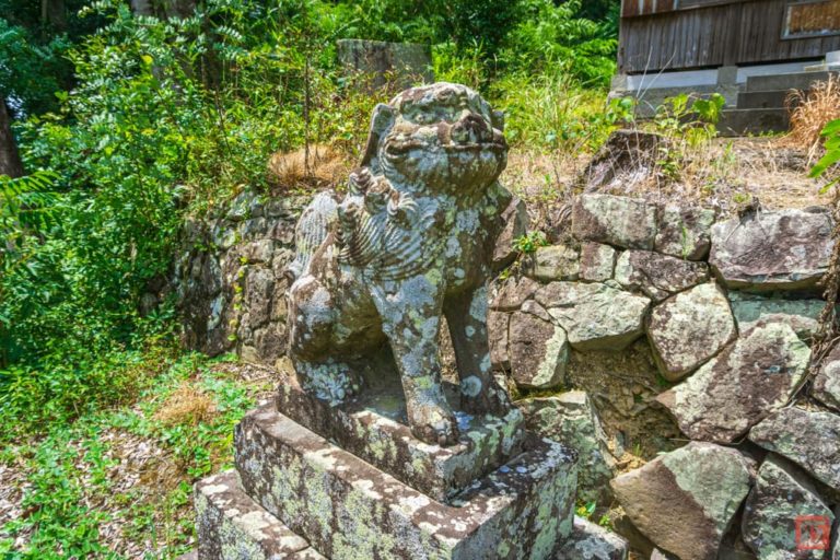 赤田神社(阿波市土成町成当) たんぽぽろぐ